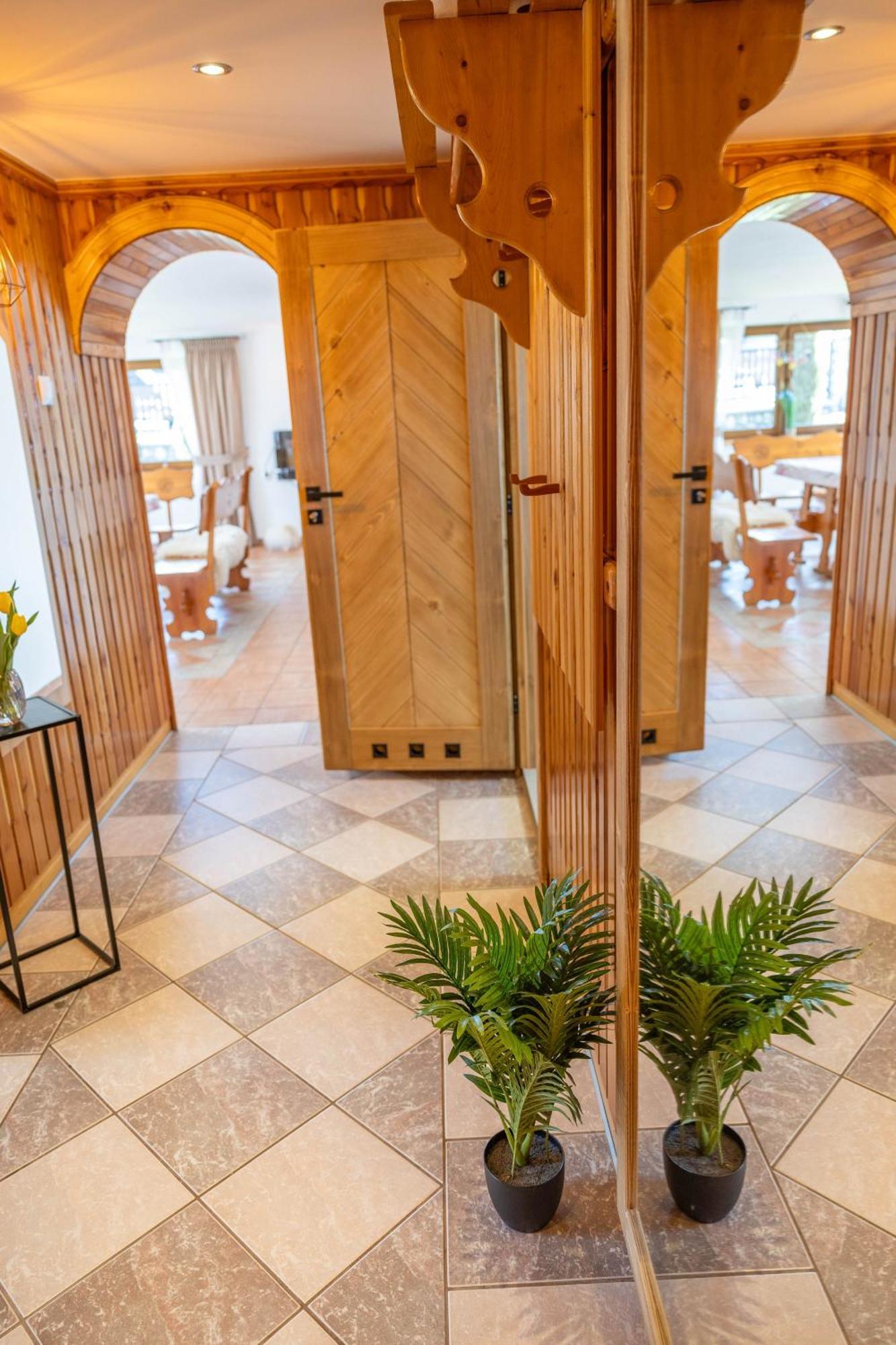 Wierchowa Jacuzzi & Sauna Chalet